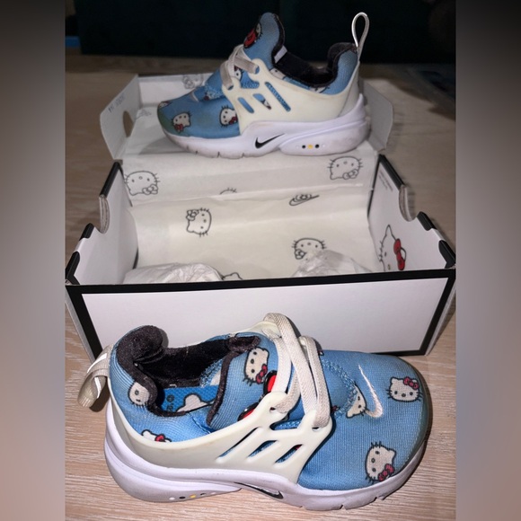 Nike Presto QS 7(TD) Hello Kitty Blue Kids Sneakers - Picture 4 of 11